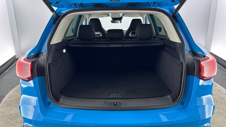 MG HS 1.5 T-GDI PHEV Trophy 5dr Auto Hatchback